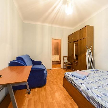 Квартира По Адресу Ул. Черняховского 12 Κίεβο Εξωτερικό φωτογραφία
